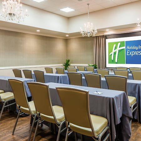 Holiday Inn Express Fairhope - Point Clear By Ihg Экстерьер фото